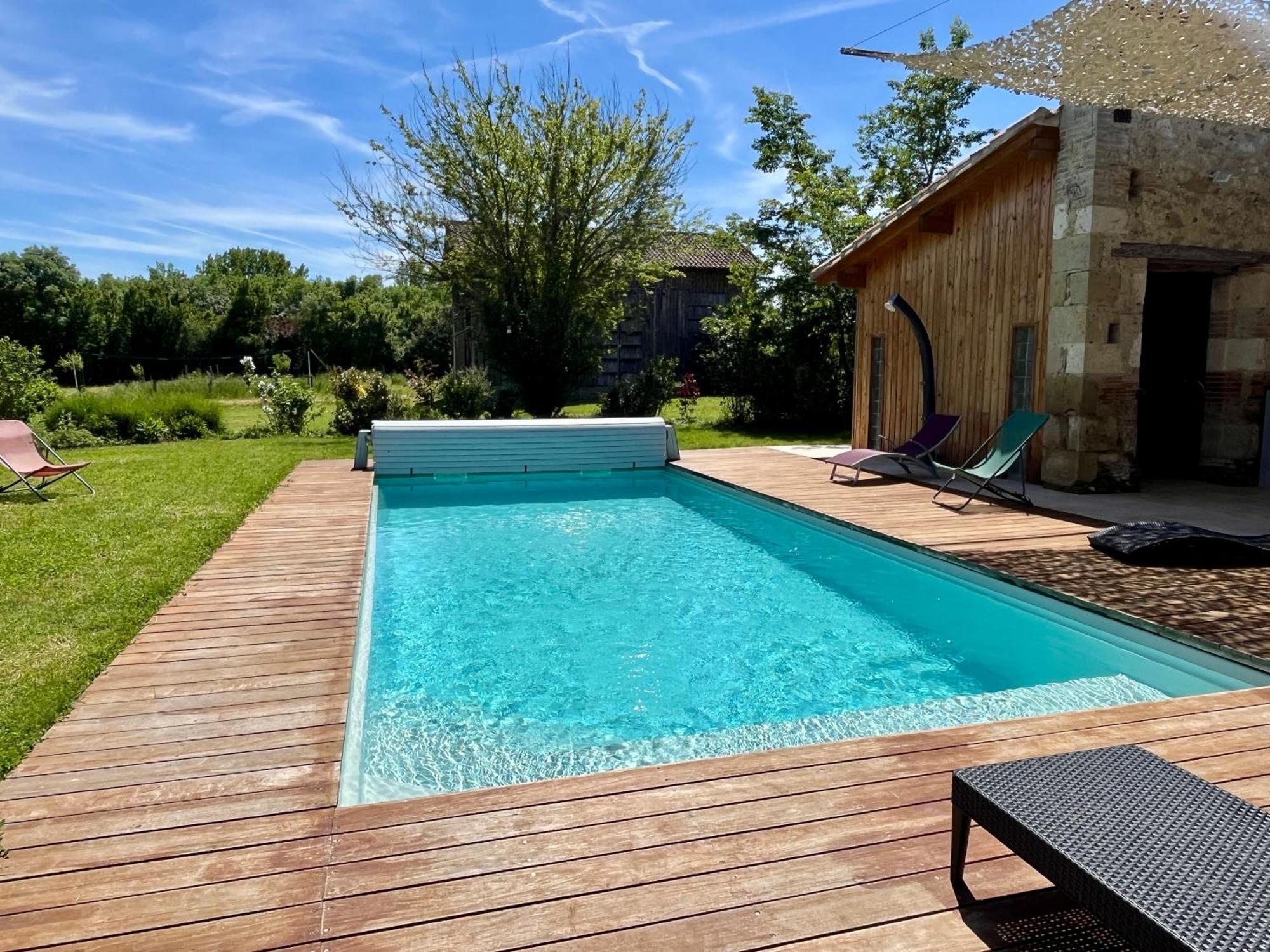 Gîte campagne famille 15 pers Piscine chauffée Jeux enfants Pétanque Saint-Sauvy Exterior foto